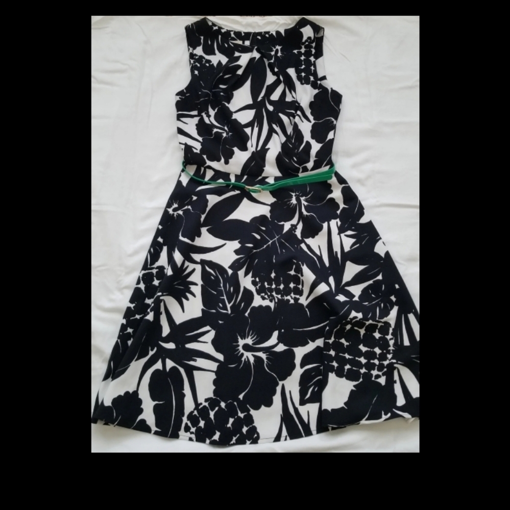 Black and white A-Line dress, Tropical Print